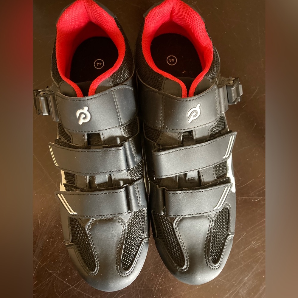 Peleton Cycling Shoes Size 44/ Men’s 10.5